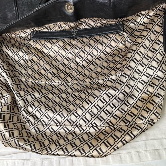 TIGNANELLO Black Leather Studded Tote Bag - Picture 6 of 16